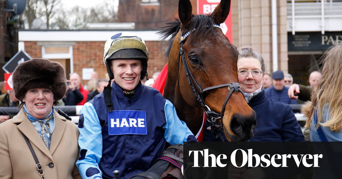 ‘Horse of a lifetime’ Edwardstone underlines favourite tag for Arkle