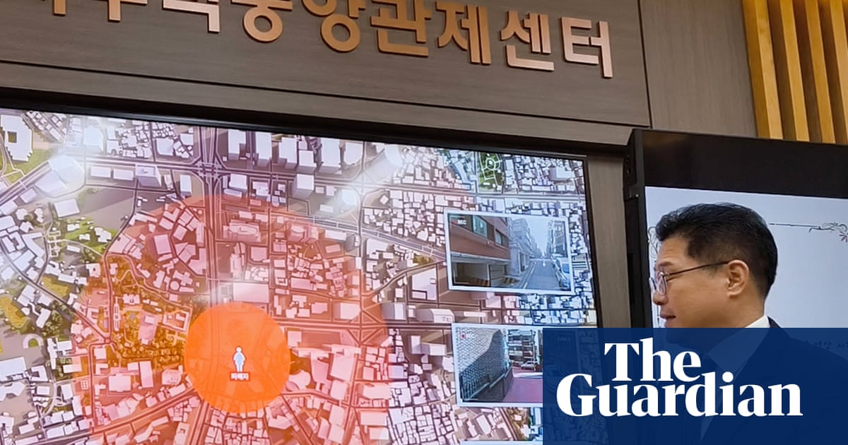 ‘We can’t stop for a second’: the centre tracking South Korea’s stalkers in real time ‘We can’t stop for a second’: the centre tracking South Korea’s stalkers in real time