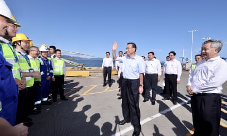 Chinese premier Li Keqiang visiting Yantian Port, which handles trade with Europe and North America, on 16 August.