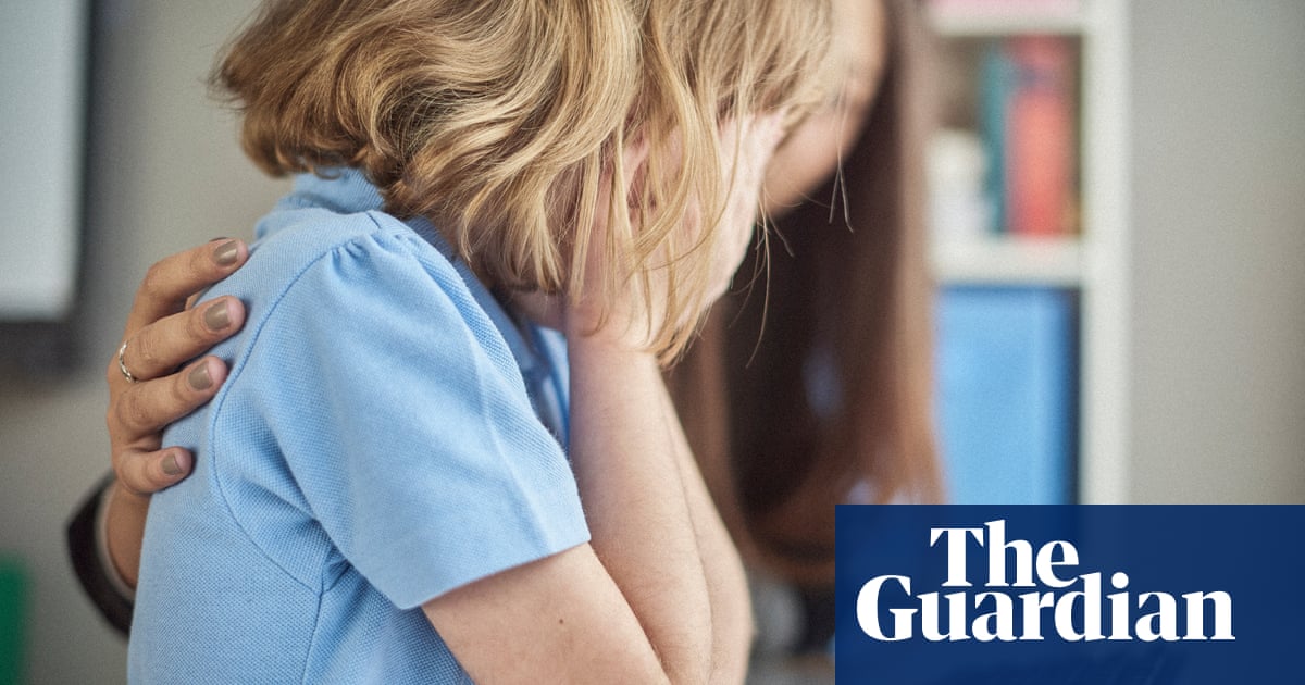 How can children in the UK be protected from seeing online pornography?