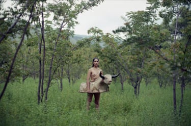 © Marisol Mendez, Bull 2019 ‘When I told my mom about the nomination, she recognized Leibovitz’s name as someone who had left a mark on me. I was enamoured by her images, which led me to embrace fiction and storytelling in my own work, especially when approaching complex subjects. It’s usually easier to understand love or time through a poem or song than through a chemistry lesson or the manual of a clock. I’m moved by this incredible recognition. The Saltzman-Leibovitz Photography Prize allows me to continue telling my stories, and more importantly encourages me to do so on my own terms.’