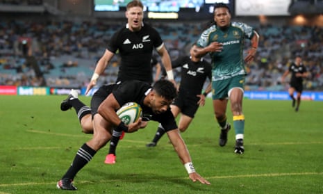 Richie Mo’unga of the All Blacks dives over to score a try.