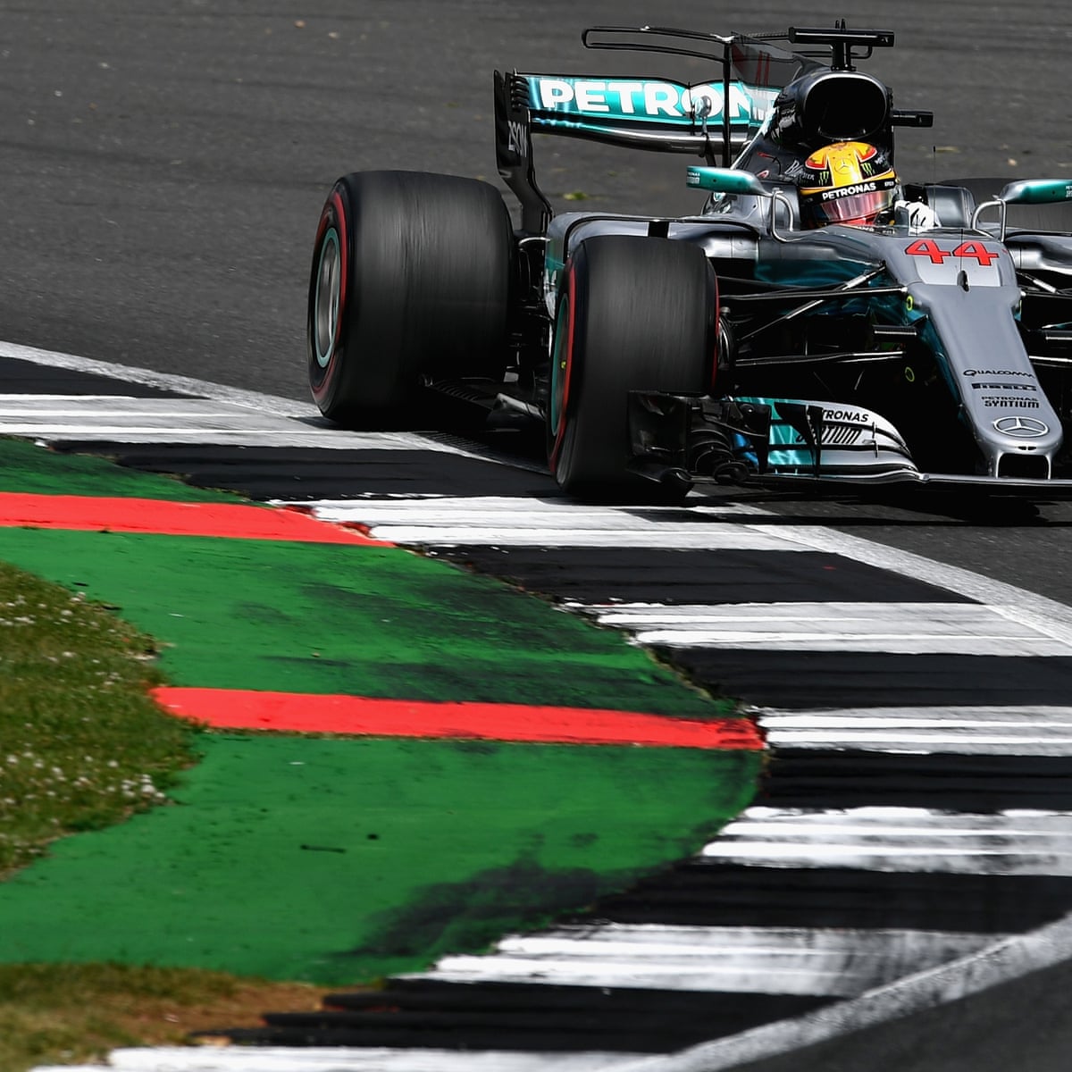 Fia Defends Decision To Enforce F1 Halo Cockpit Protection Device For 2018 Sport The Guardian