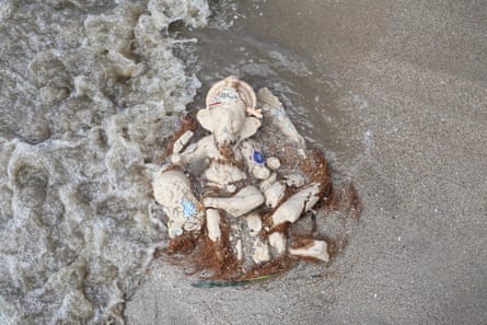The remains of a Ganesh idol on Juhu beach, Mumbai, on September 5 2022.