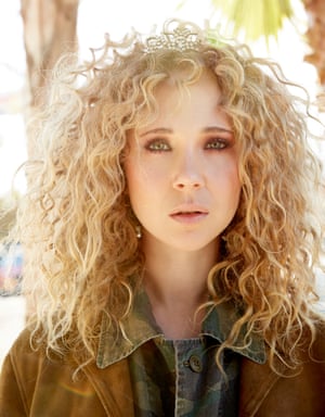 Juno Temple I Ve Finally Hit Puberty On Camera Woo Hoo
