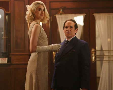 Margaret Qualley as Elizabeth Weiland and Ethan Hawke as Lorenz Hart in Blue Moon.