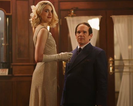 Margaret Qualley as Elizabeth Weiland and Ethan Hawke as Lorenz Hart in Blue Moon.