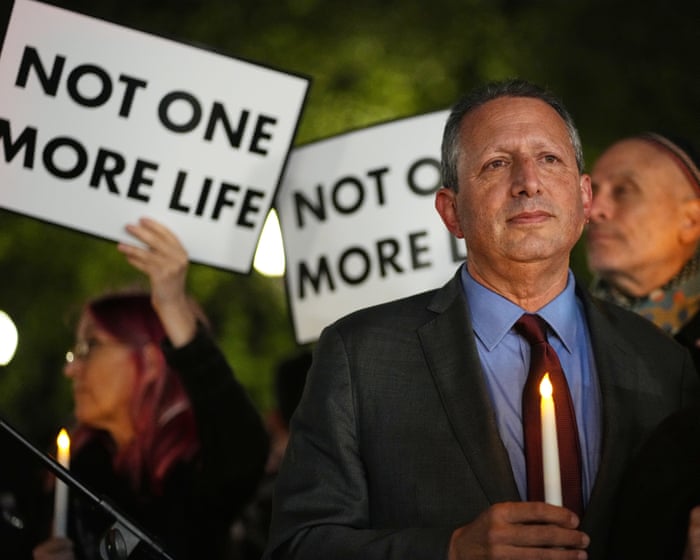 Israeli military detain US and UK volunteers in West Bank including Democratic NY politician Brad Lander
