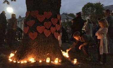 Candlelit vigil at Vernon Oak … a protest against tree felling in Sheffield.