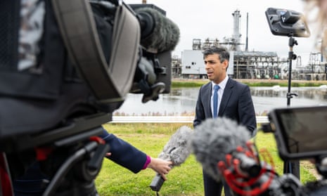 Rishi Sunak speaking to the press on a visit to a Shell gas terminal near Aberdeen.