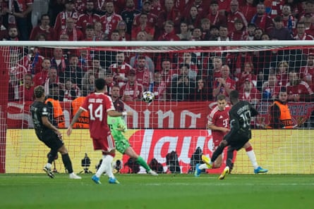 Ousmane Dembélé’s early goal extends PSG’s lead in the semi-final