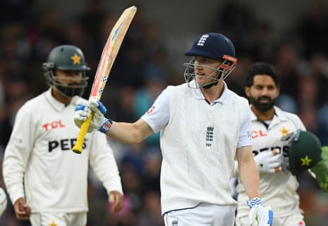 Harry Brook brings up his fifty in just 55 balls