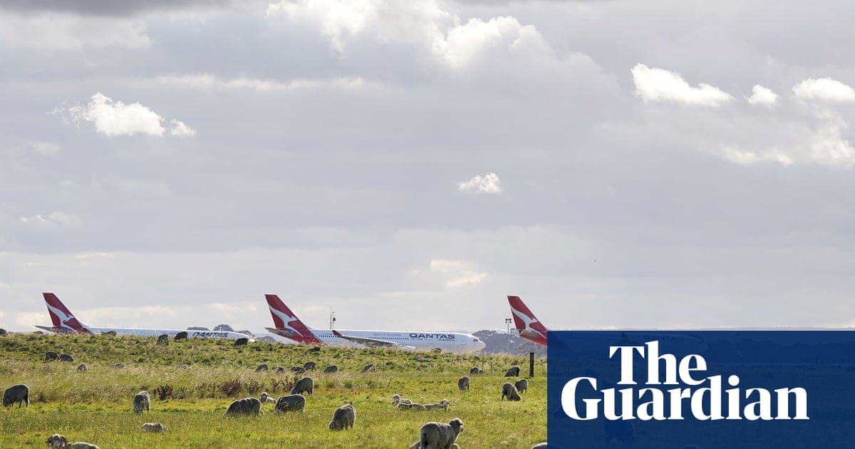 Terror on the hairlines: laser hair removal device sparks evacuation of Victoria’s Avalon airport