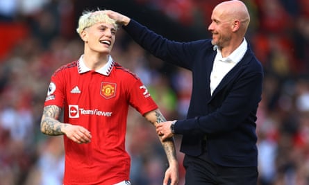 Alejandro Garnacho with Erik ten Hag after the match