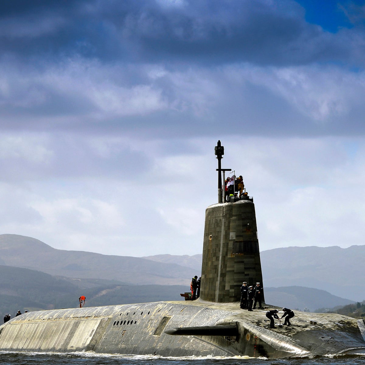 Two Key Defence Questions Facing Britain Trident And The Middle East Trident The Guardian