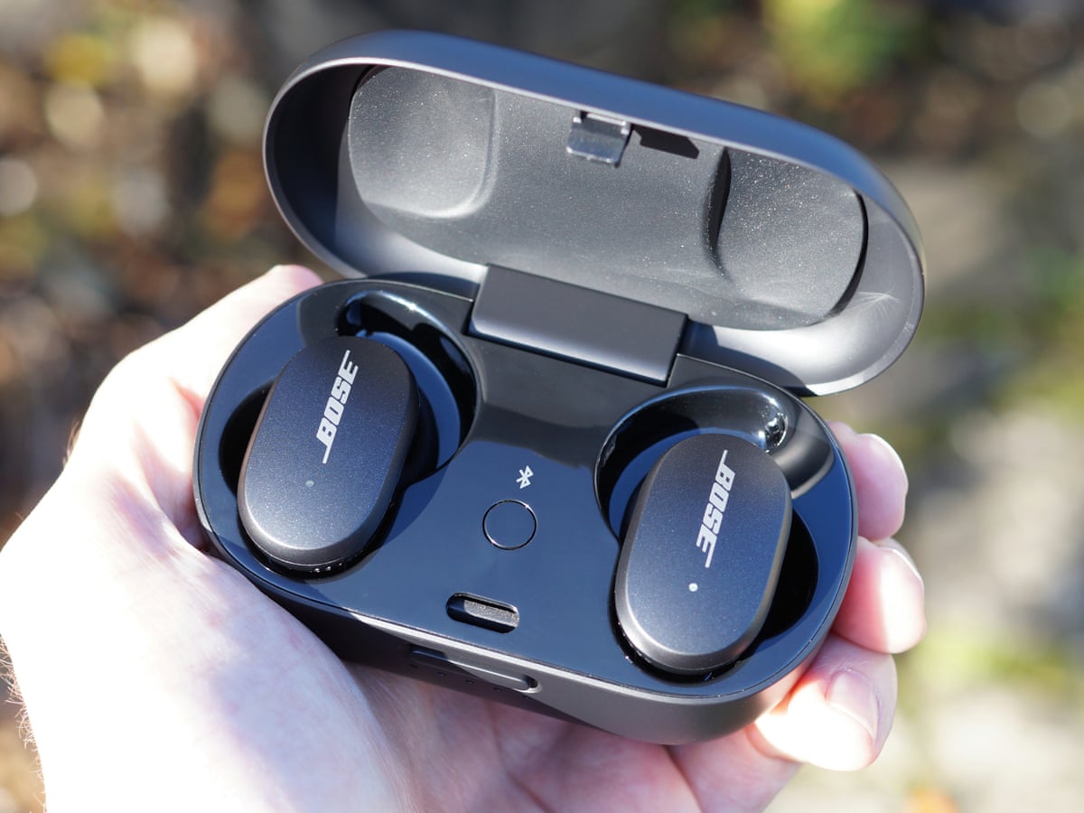 Bose QuietComfort Earbuds review: just shy of noise-cancelling greatness |  Headphones | The Guardian