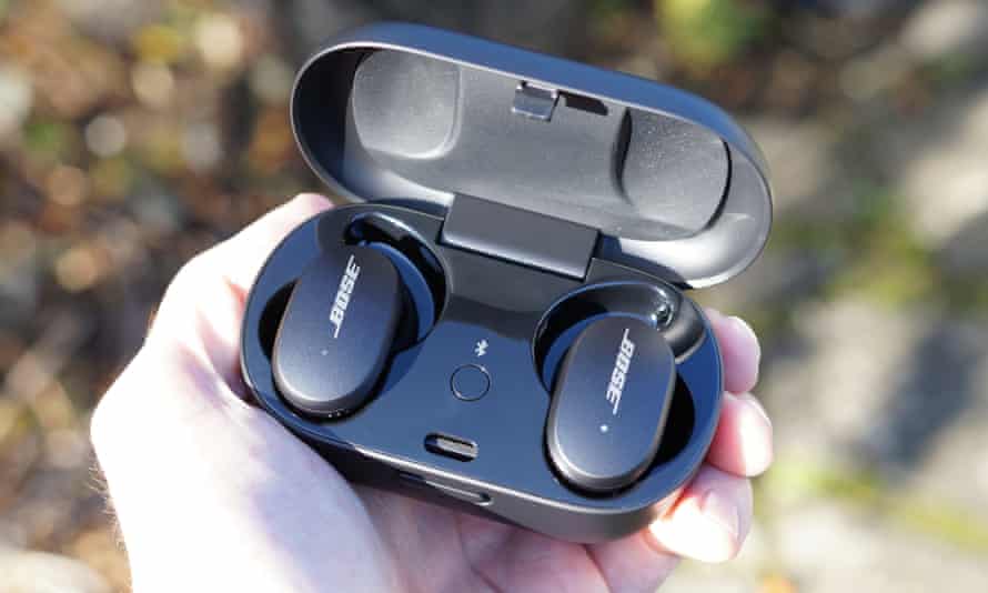 Bose Quietcomfort Earbuds Review Just Shy Of Noise Cancelling Greatness Headphones The Guardian