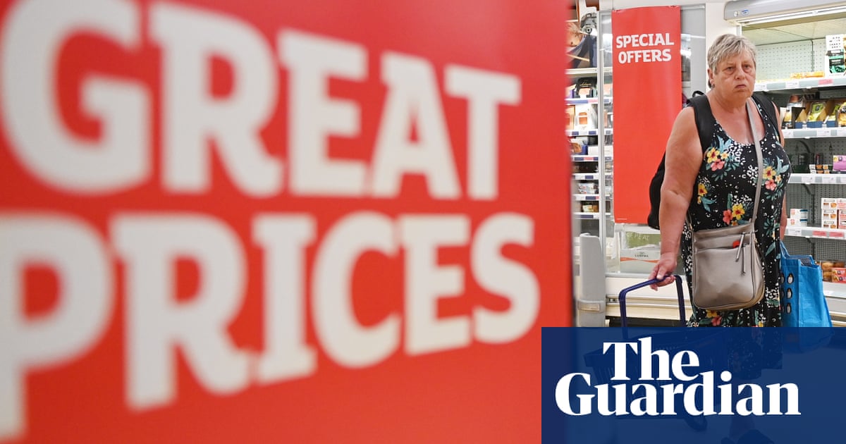 Soaring prices push 1.6m more UK households into financial trouble – study