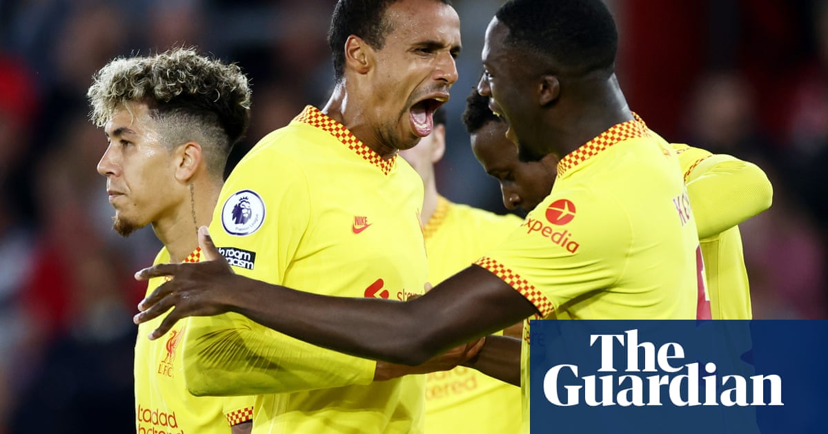 Liverpool take title race to final day after Joël Matip header sees off Southampton