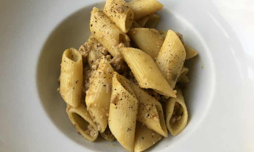 Pasta with walnuts at Osteria da Pampo