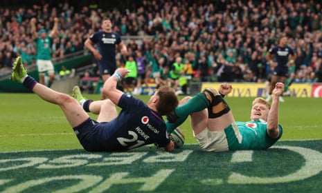 O'Brien scores after scoring a try for ireland.