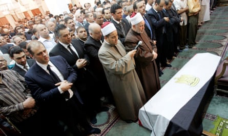 Ashraf Marwan’s funeral in Cairo on 1 Jul 2007. 