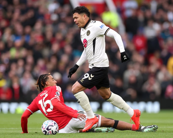 Manchester United v Bournemouth, Liverpool v Brighton and more: clockwatch – live