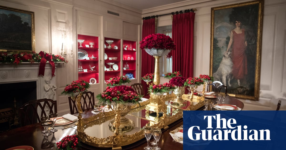 White house christmas 2012: decorating america's first home for the holidays Christmas decorations at the White House – in pictures | US news | The Guardian