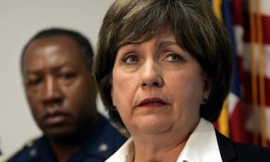 Louisiana Governor Kathleen Babineaux Blanco addresses a news conference at the command center in Baton Rouge, Louisiana, 1 September 2005.<br>