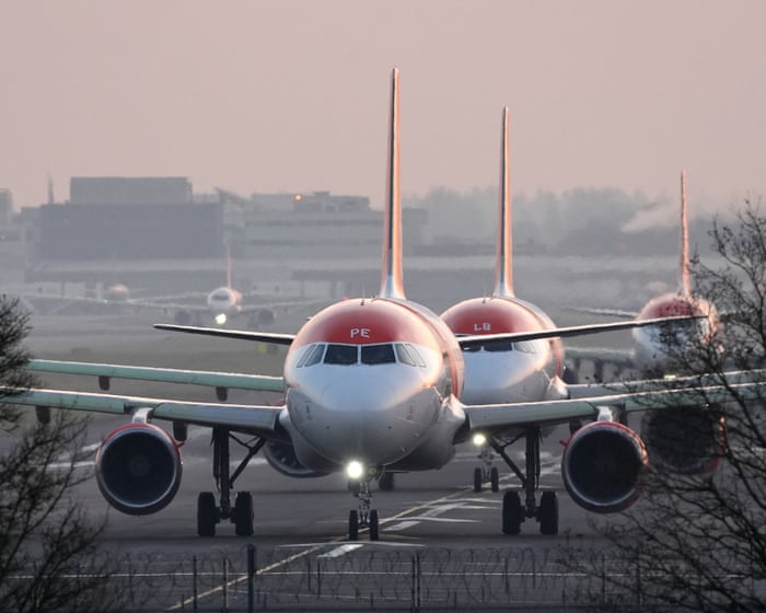 Apollo gatecrashes easyJet sale with surprise £5.7bn takeover offer - business live