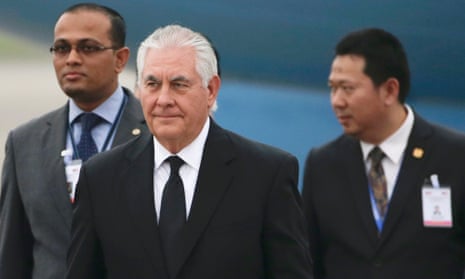 Rex Tillerson has told staffers to duck questions on what it would take to get the US to return to the Paris climate agreement.