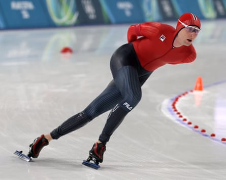 Sander Eitrem of Norway on his way to winning the men’s 5000m speed skating