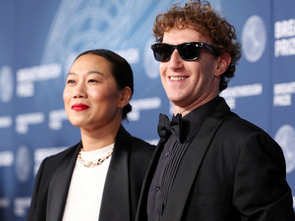 Meta strikes deal with Zuckerberg to help him foot billionaire tax bill | Meta | The Guardian