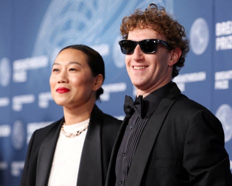 Mark Zuckerberg with his wife Priscilla Chan
