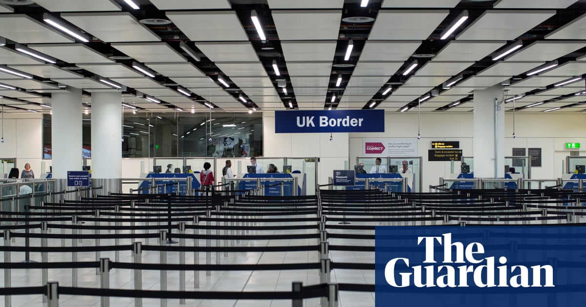 Net migration hit record high of 906,000 in year to June 2023, revised figures show