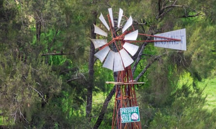 Anti-wind farm sign on the Crawney Road near Nundle