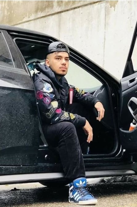 Tow Truck Turf Wars Toronto Sees Rise In Violence Likened To Organised Crime Canada The Guardian