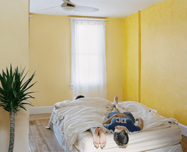 ‘The relationship between the people defines itself through the setting that conversely becomes a psychological extension of the characters’