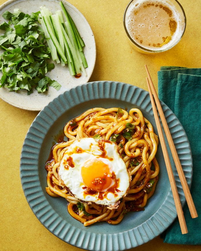 Salmon noodle salad