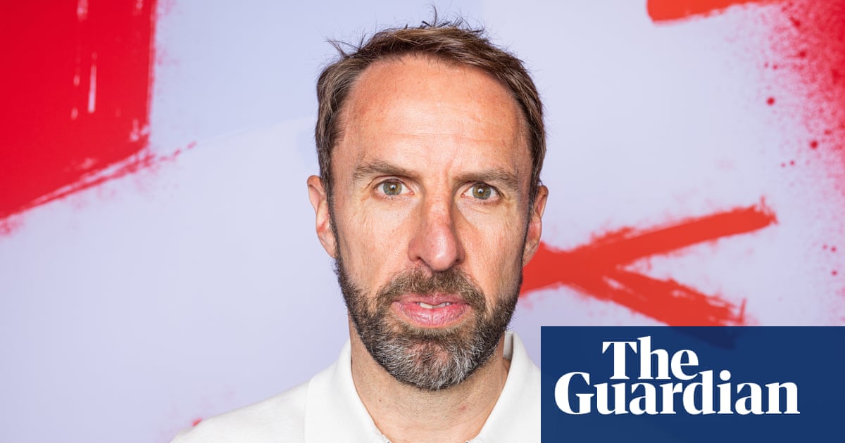 A night with Gareth Southgate: jokes, waistcoat chat and a bagful of lessons