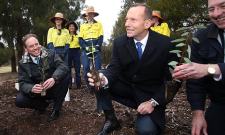 Tony Abbott and Greg Hunt at a green army initiative