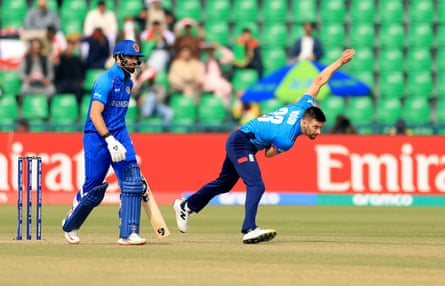Mark Wood bowling against Afghanistan in Pakistan in a 2025 Champions Trophy match
