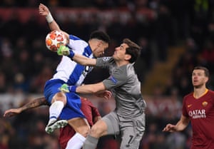Iker Cassias tries to break through.