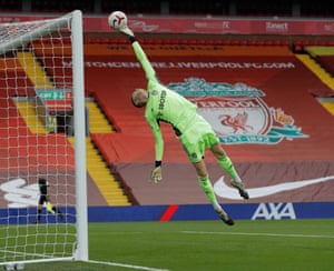Leeds keeper llan Meslier saves Pascla Stuijk’s blushes.