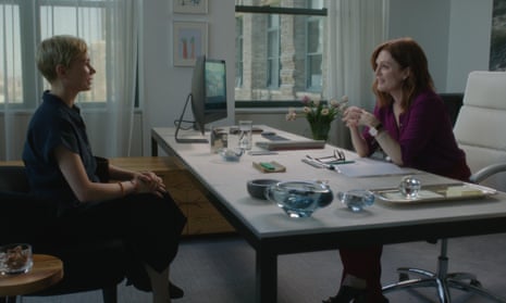 Michelle Williams and Julianne Moore in After the Wedding.