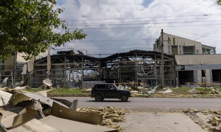 A destroyed factory is seen after a bomb strike, amid Russia’s invasion of Ukraine, in Bakhmut, Donetsk region, Ukraine, May 29, 2022.