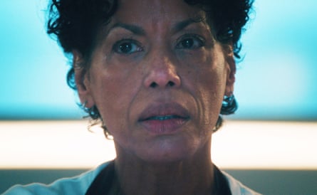 Liza Colón-Zayas as Tina in The Bear.