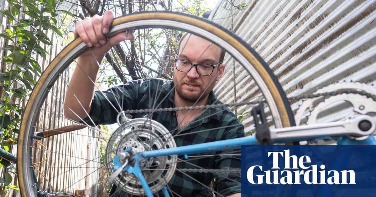 My rookie era: I used to be too timid to change a tyre. Now I build my own bikes