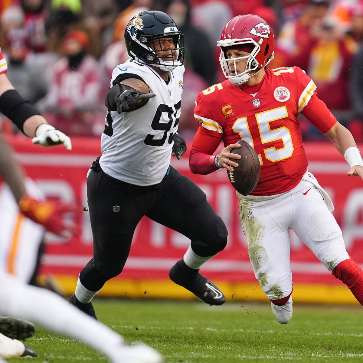 Patrick Mahomes beats injury to lead Chiefs past Jaguars and into AFC title  game, NFL