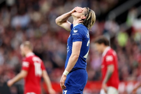 Conor Gallagher misses another chance for Chelsea!